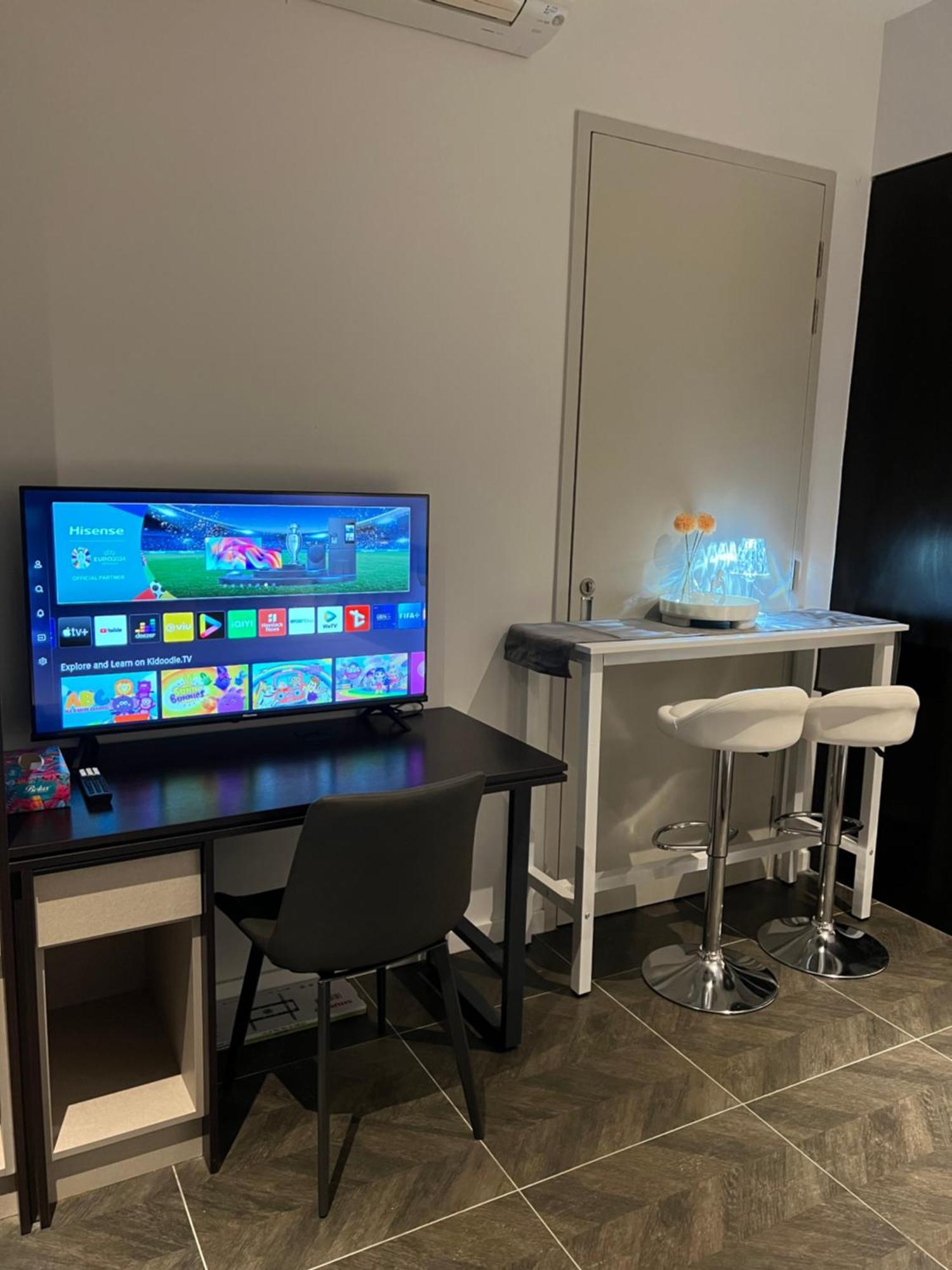 Scarletz Suites Kuala Lumpur By City Center 外观 照片