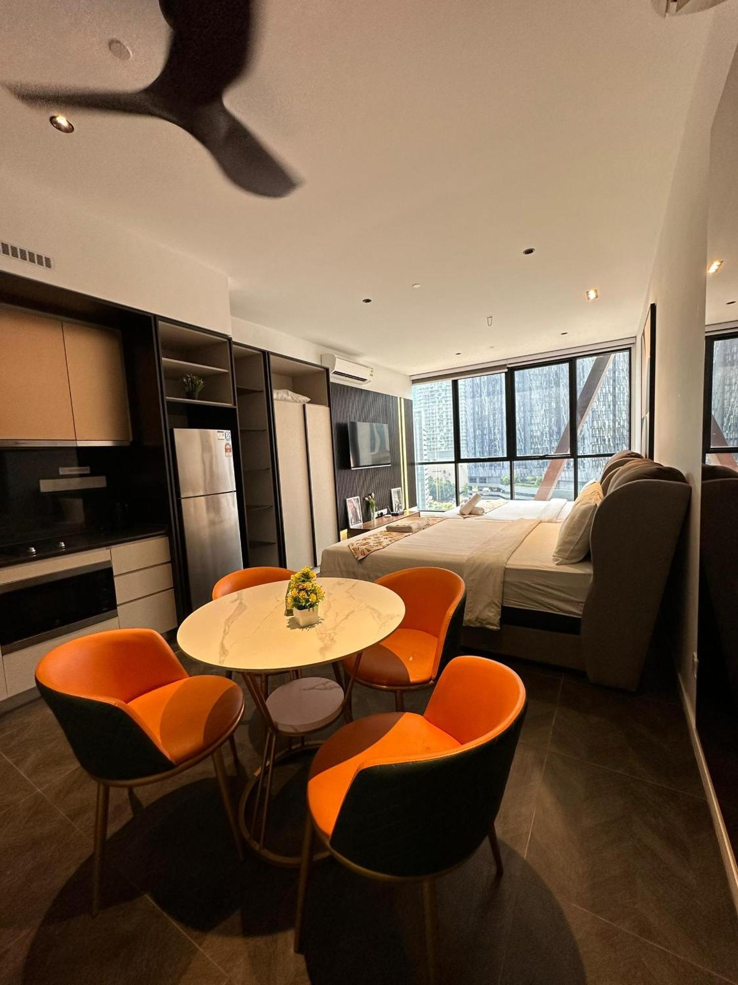 Scarletz Suites Kuala Lumpur By City Center 外观 照片